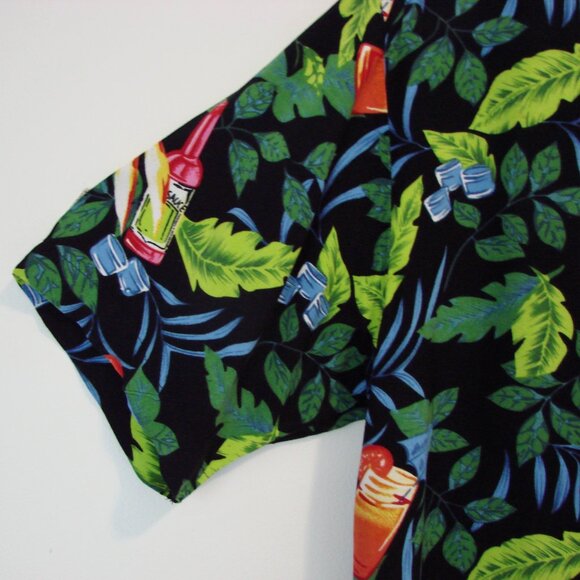 Hawaiian Button Shirt Loose Hot Sauce Drinks Cocktails Black Green Blue Medium - Picture 8 of 13